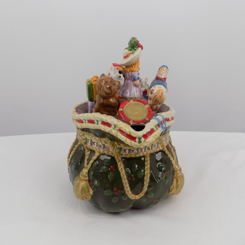 Studio Nova Woodland Holly Santa 7 1/2" 28 oz Figural Teapot with Lid No Box Vtg - Picture 4 of 10